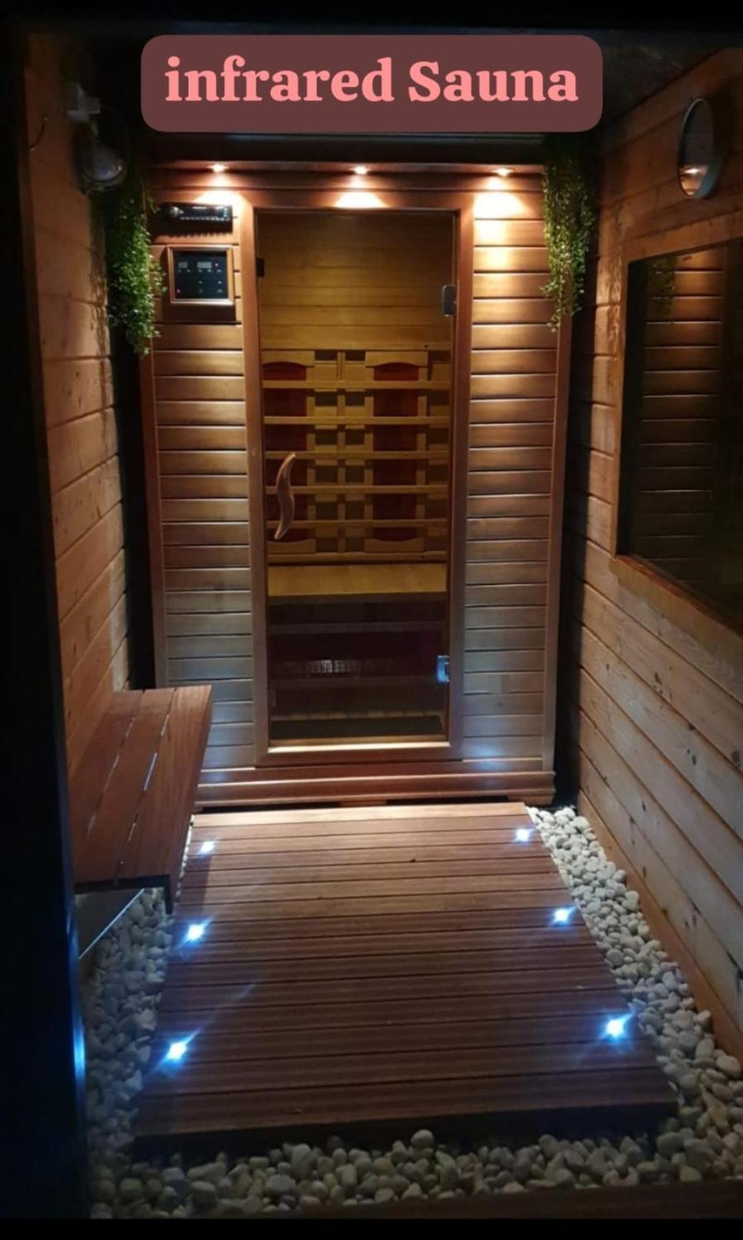Lake House 74, Luxury Accommodation Ir Sauna Warmond Luaran gambar